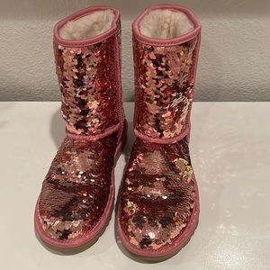 UGG sequin pink boots - size 7 - Like New